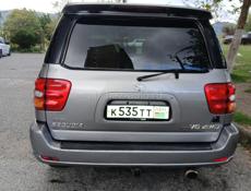 Toyota Sequoia