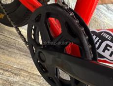 👇  1. 🚴‍♂️ Красный MTB-зверь | Shimano, Maxxis, бонусы 🔥