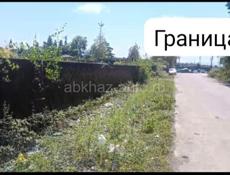 УЧАСТОК ГАЛ РЯДОМ С КПП ИНГУР С ВЕТХИМ СТРОЕНИЕМ 