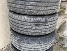 Диски с резиной 