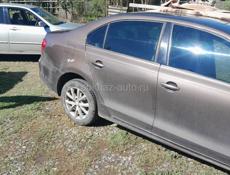 Фольксваген jetta 2011 полностью на разбор