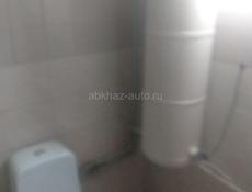 Комнату 40кв.с отдельным входом.