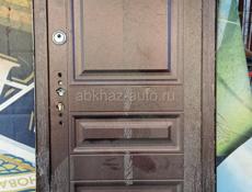 ВХОДНАЯ ДВЕРЬ НОВАЯ