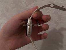 Продаются часы Apple Watch