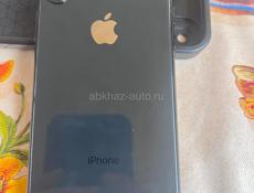 Айфон 10 , работает прекрасно, есть трещина , Face ID только моросит , батарея 99%
