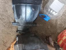 Два редуктора мерседес 211