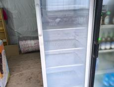 Витринный холодильник