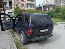 Mercedes-Benz ML