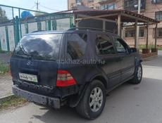Mercedes-Benz ML