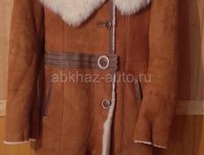 Продам новый женский кожаный плащ