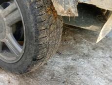 Два диска r15 на ВАЗ ещё два есть r13 накаченный