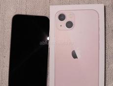 продаю iphone 13