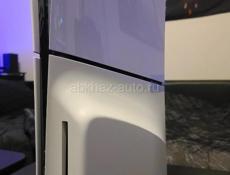 Ps5slim с дисководом. Коробка сохранилась