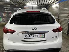 Infiniti FX