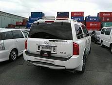 Infiniti QX56