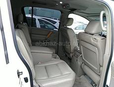 Infiniti QX56