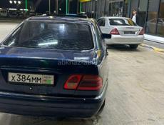 Mercedes-Benz S-Класс