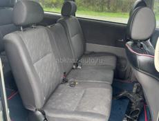 Тойота Ноан 2.0 и тд