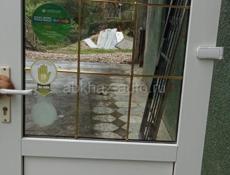 Дверь офисная