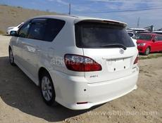 Toyota Ipsum