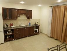 Дом из 3 комнат на длительный срок