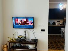 Продам 2 комнатную квартиру(сталинка)