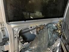 Дверь задняя левая