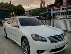 Nissan fuga