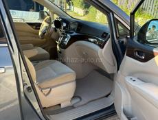 Nissan Quest