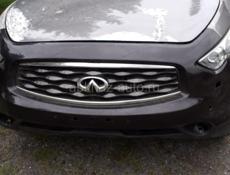 Infiniti FX