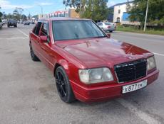 Mercedes-Benz 124
