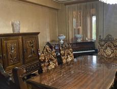 Продаётся комнатный рояль  GEBRNEONDORF
