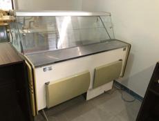 Витринный холодильник