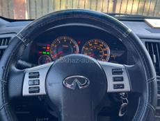 Infiniti FX