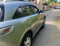 Infiniti FX