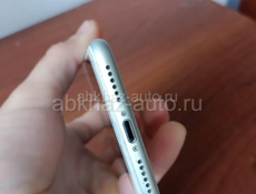 Срочно айфон 8s 