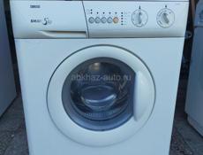 Стиральная машинка Zanussi 5 кг