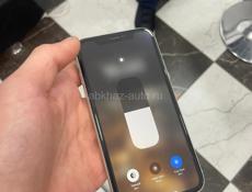 Продам 11 айфон