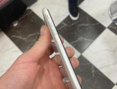 Продам 11 айфон
