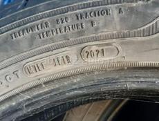 R19 без торга !!! 2 шины хорошие. Цена подарок 