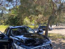 Infiniti FX