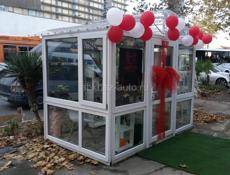 Продам стеклянный магазин 