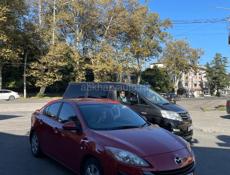 Mazda Аxela