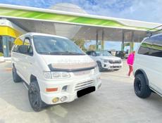 Mitsubishi Diamante