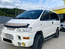 Mitsubishi Diamante