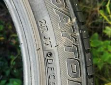 225/45 R18