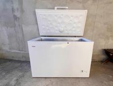 Морозильный ларь Haier HCE379R