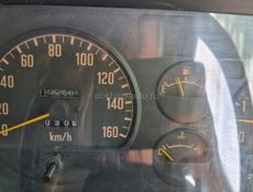 Isuzu