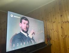 Продается телевизор 65 диагональ с интернетом за 30 тысяч 