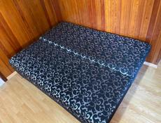 Диван почти новый